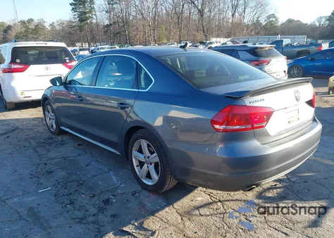 2012 Volkswagen Passat 2.5L Se from USA, damaged, VIN 1VWBP7A33CC043284